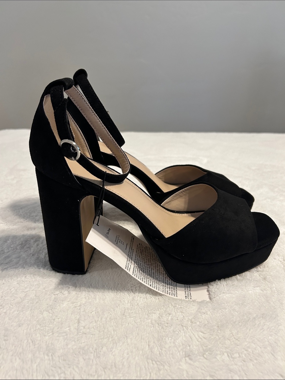 The Drop Women’s Hamalie Black Suede ankle strap platform Sandals. Chucky Heel. - Picture 3 of 10